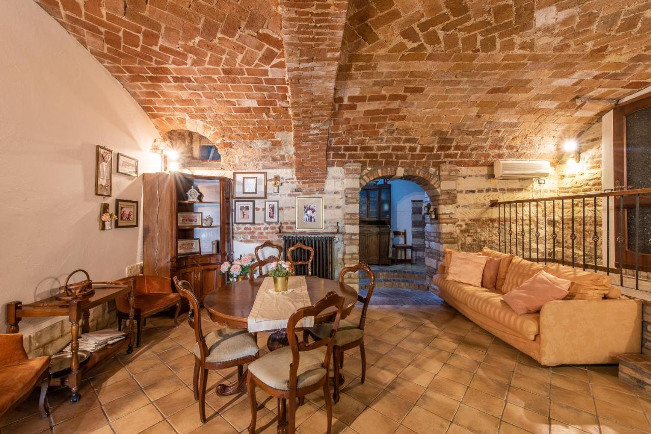 Ferienwohnung Casa Del Nebbiolo Camino Exterior foto